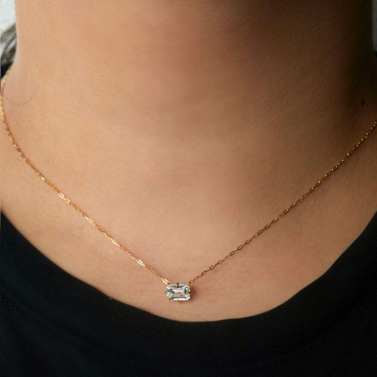Halsband