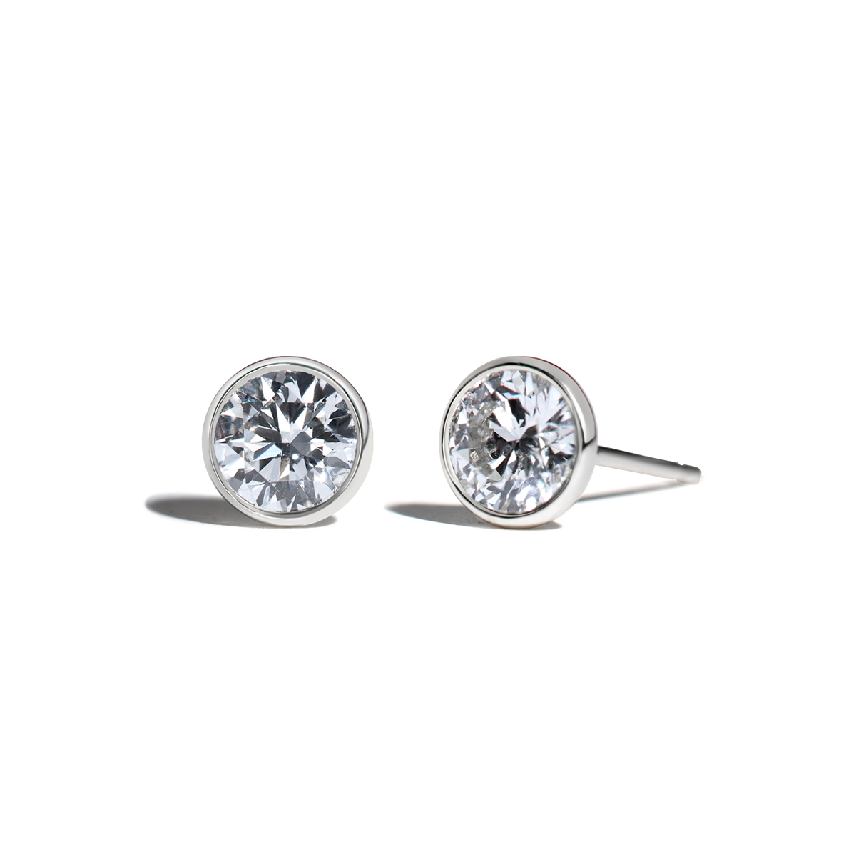 14K White Gold Diamond Bezel Stud